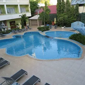 Hotel Yolanda